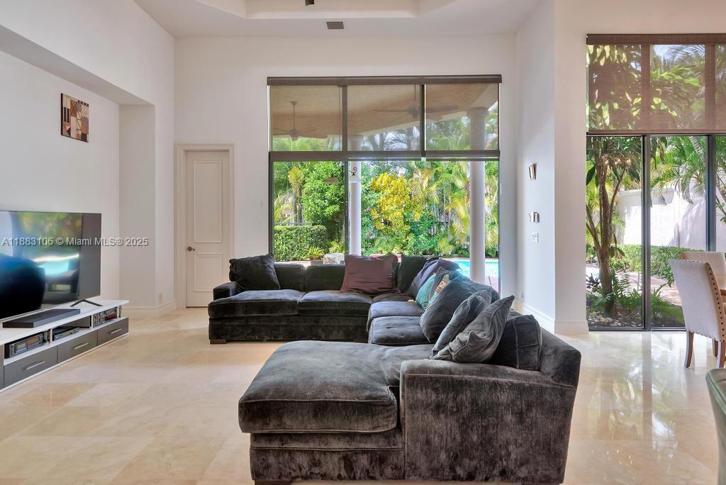 OAKS AT BOCA RATON 5 - Residential Lease