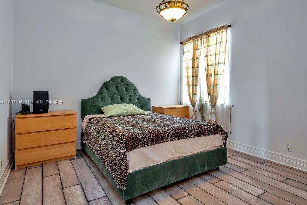 OAKS AT BOCA RATON 5 - Residential Lease