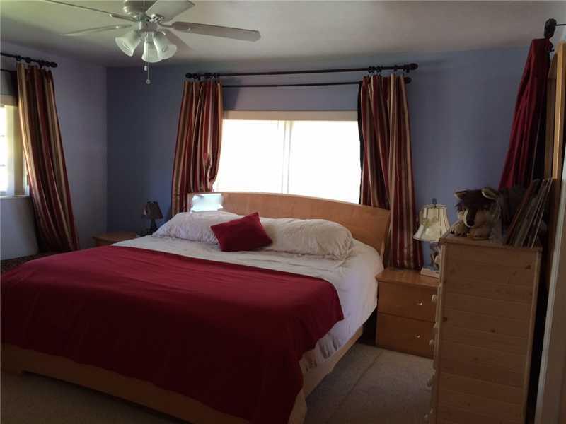 LLOYD ESTATES ADD RESUB B - Residential Lease