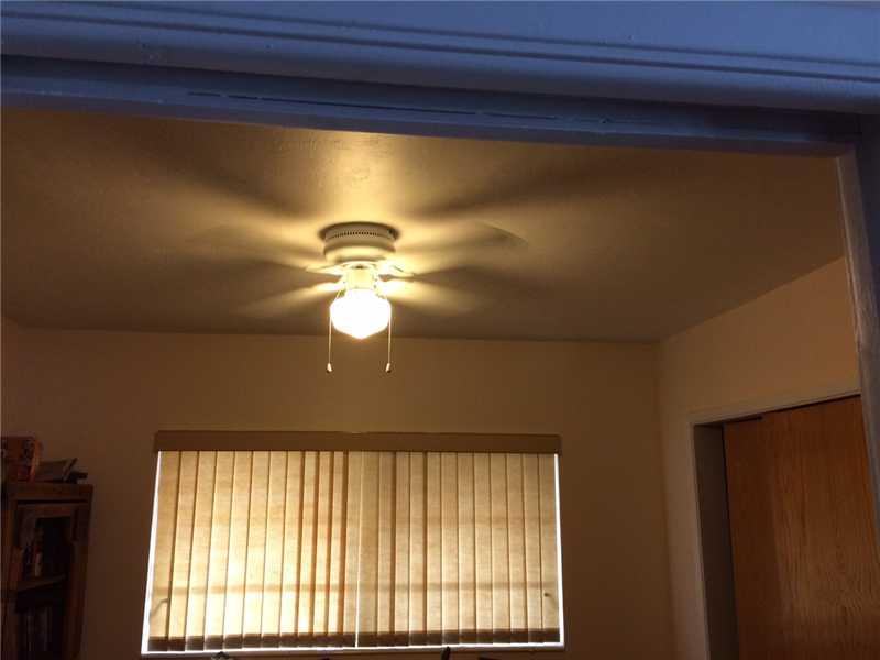 LLOYD ESTATES ADD RESUB B - Residential Lease