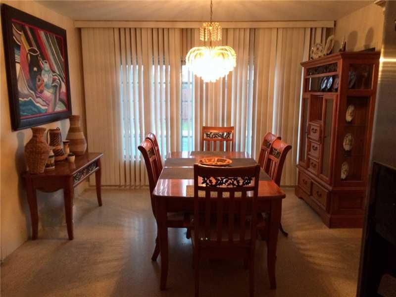 LLOYD ESTATES ADD RESUB B - Residential Lease