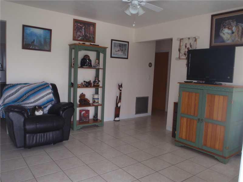 LLOYD ESTATES ADD RESUB B - Residential Lease