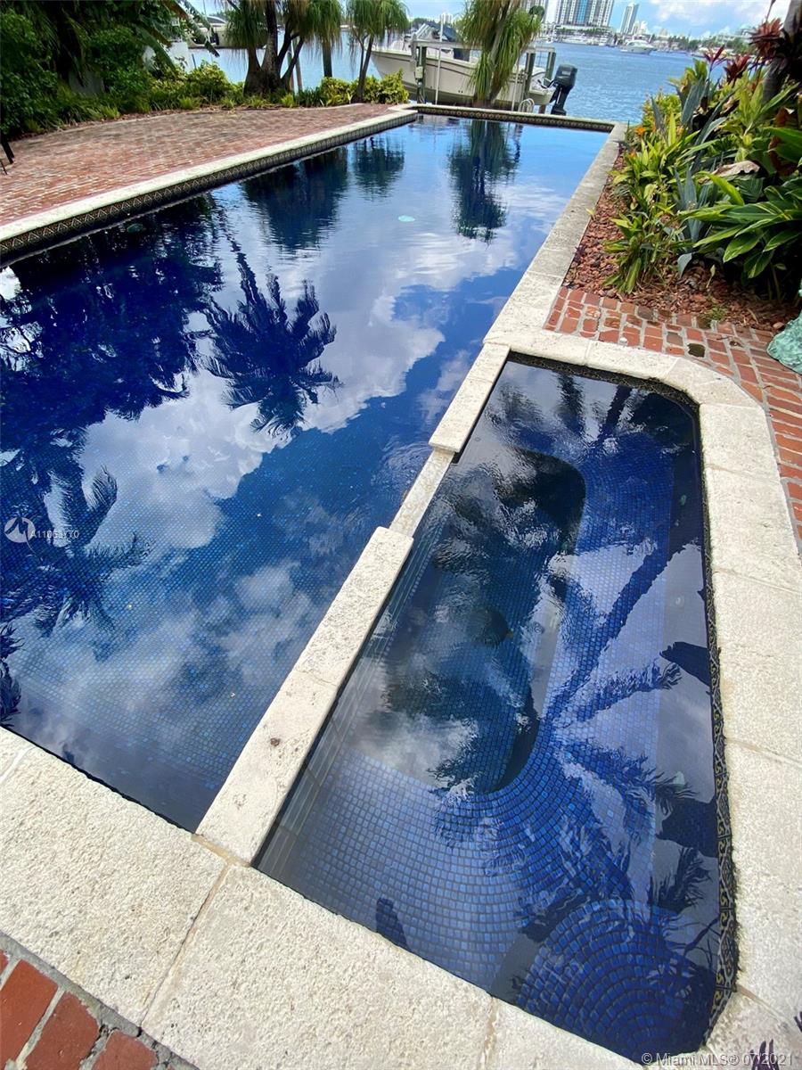 RIVO ALTO AMD - Residential