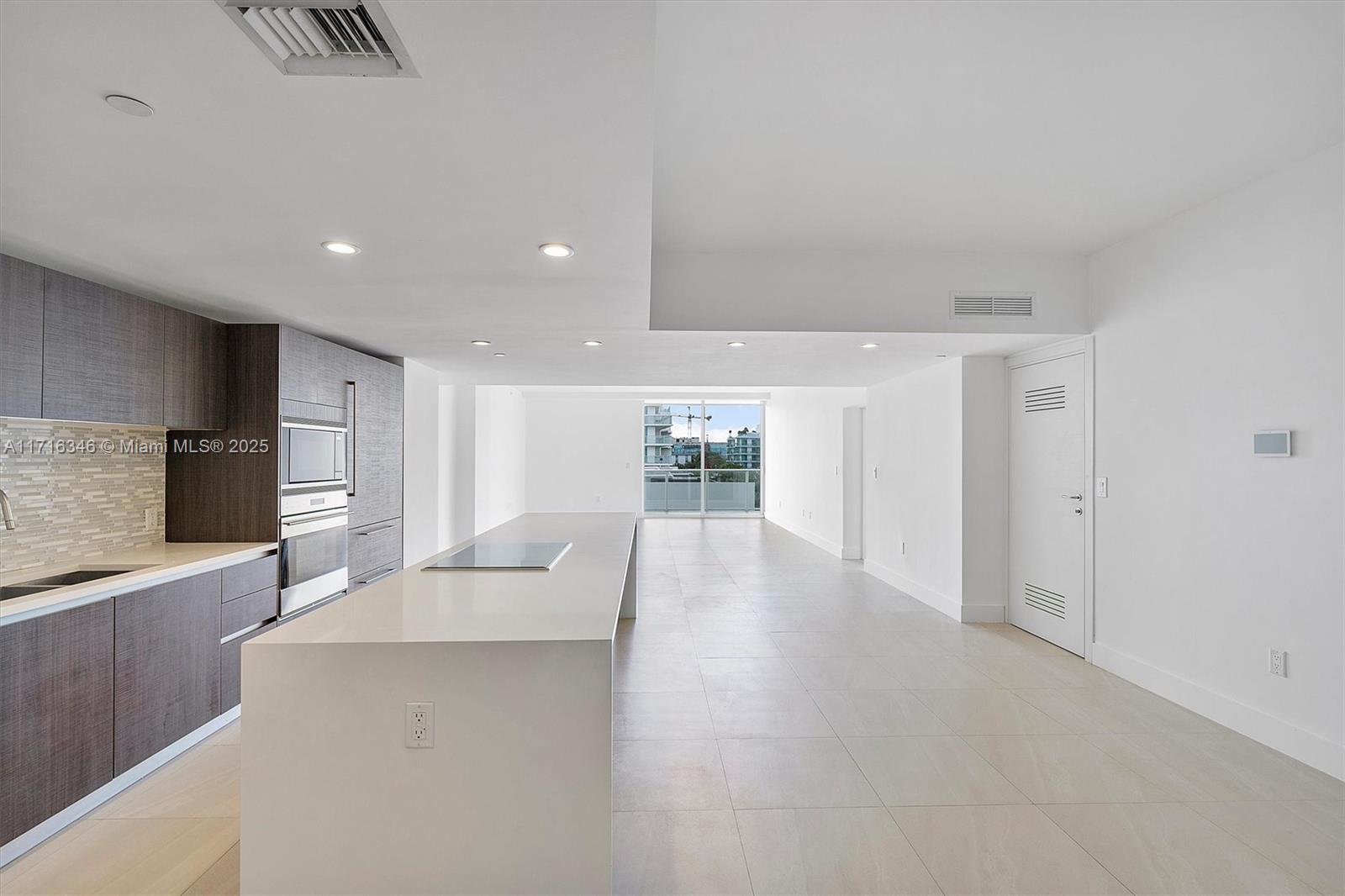 1150 102nd St 503