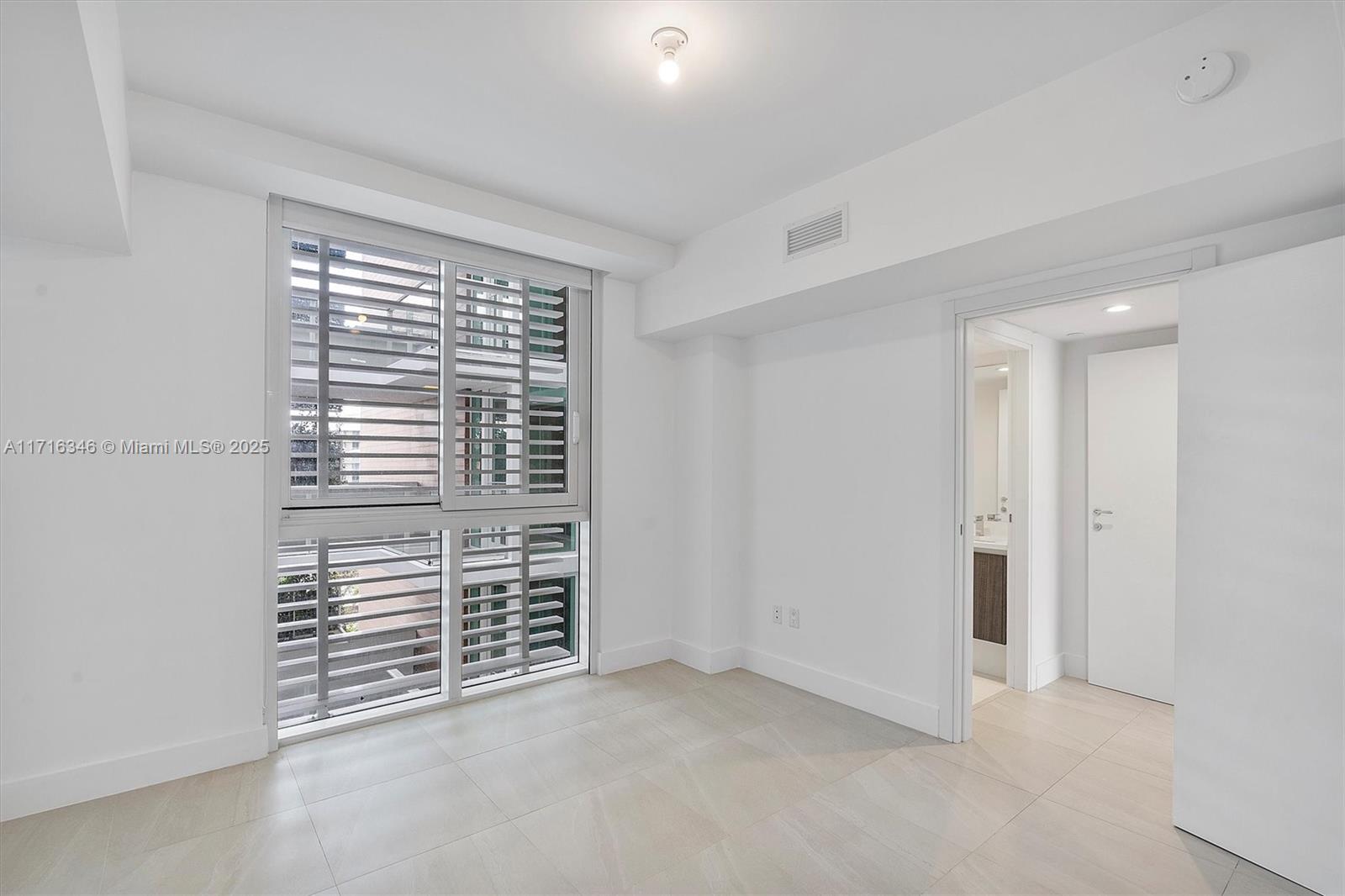 LE JARDIN HOUSE CONDO - Residential