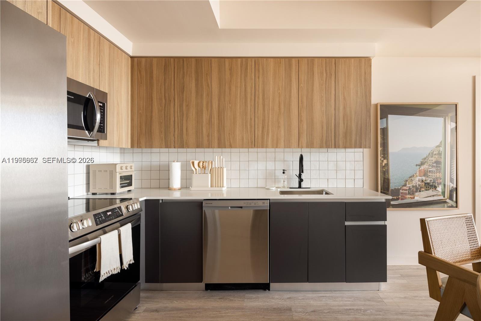 CITY OF MIAMI SOUTH - Residential Lease