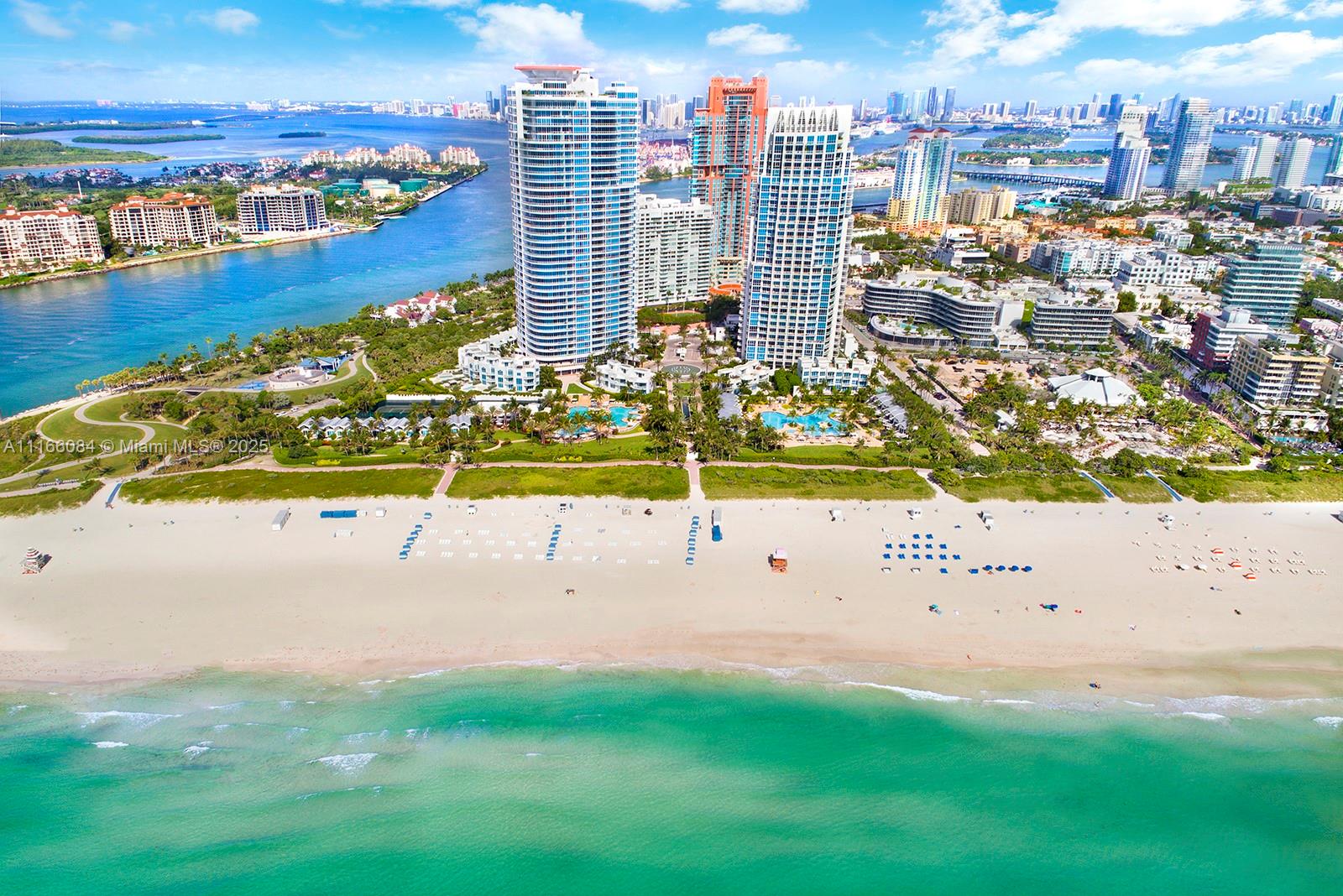 CONTINUUM ON SOUTH BEACH - Residential