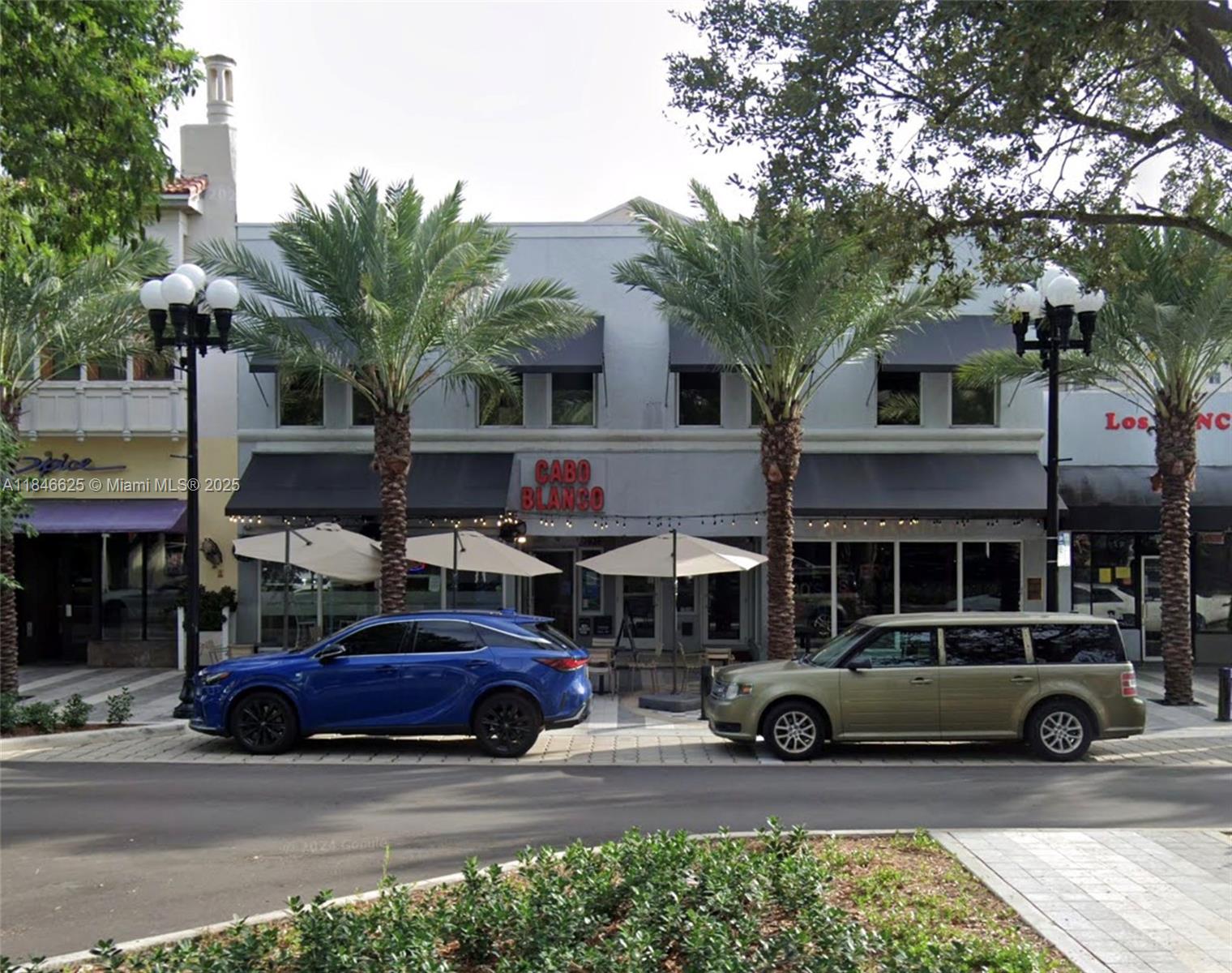 Discover an exceptional retail opportunity in an A+++ location in downtown Hollywood, FL. This prime storefront space offers 1,500 SF square feet of versatile, open space, ideal for any retail/storefront uses, including a pharmacy, art gallery or a bar/lounge. With a retail floor, storage area, private restroom and ample street and garage parking, this property is perfectly suited to meet your business needs. Don't miss out on this fantastic chance to establish your business in a bustling and vibrant Downtown Hollywood area!