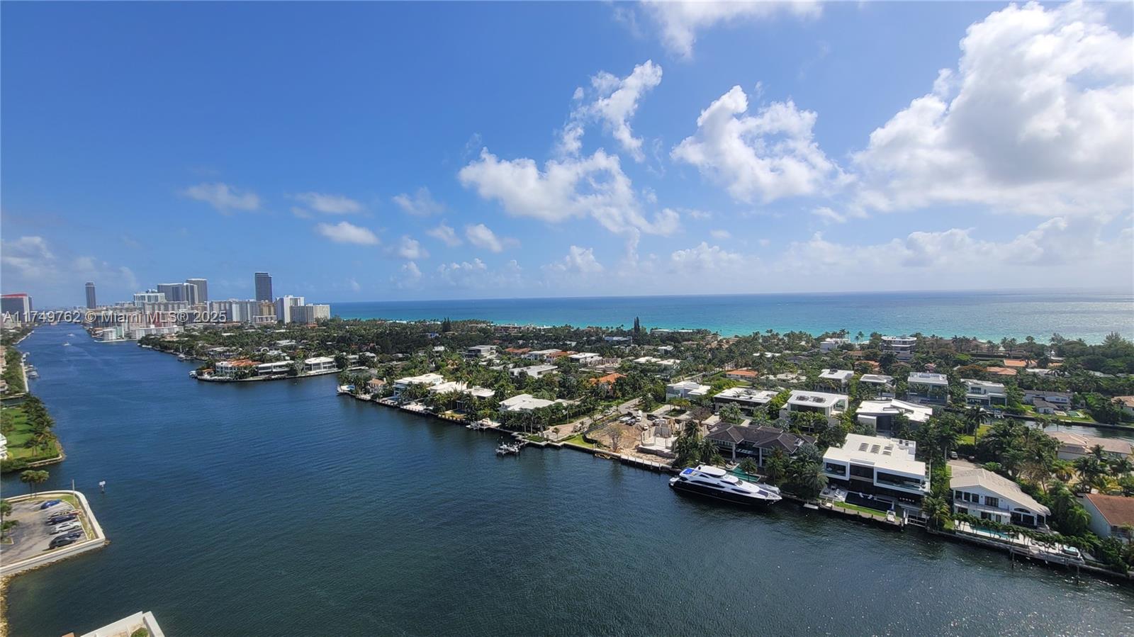 Property for Sale at 20201 E Country Club Dr 2203, Aventura, Miami-Dade County, Florida - Bedrooms: 3 
Bathrooms: 4  - $1,790,000