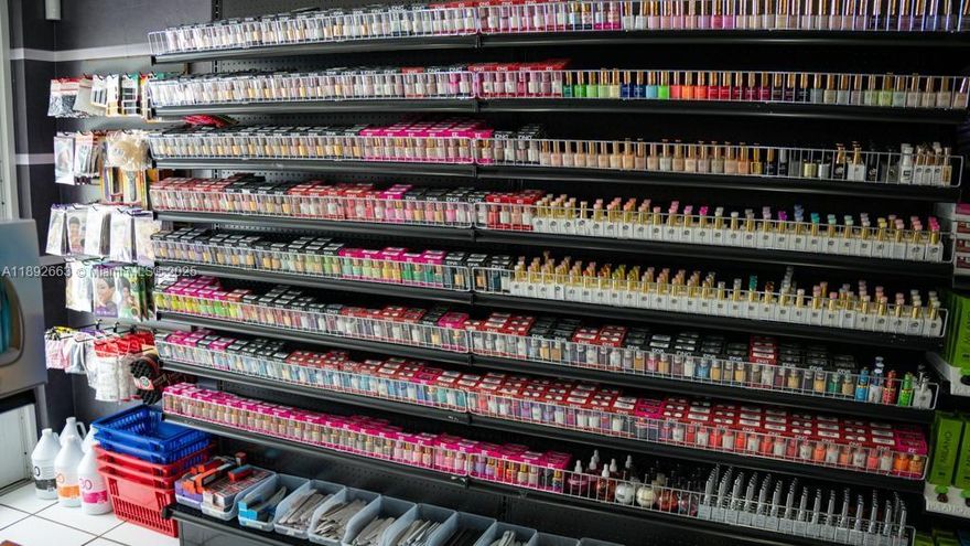 Excellent business opportunity! Beauty Supply store for sale — well-established, self-maintained, and perfectly located in the heart of Miami, just minutes from Downtown and Brickell. Very low rent and easy to manage — ideal for an owner-operator or investor looking for a steady, low-maintenance business. Great visibility, loyal clientele, and prime location close to everything. Don’t miss this profitable opportunity!