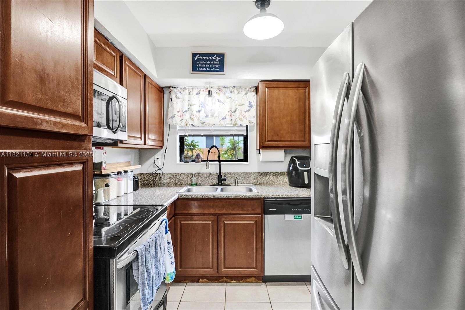 MIRAMAR SEC 5 - Residential