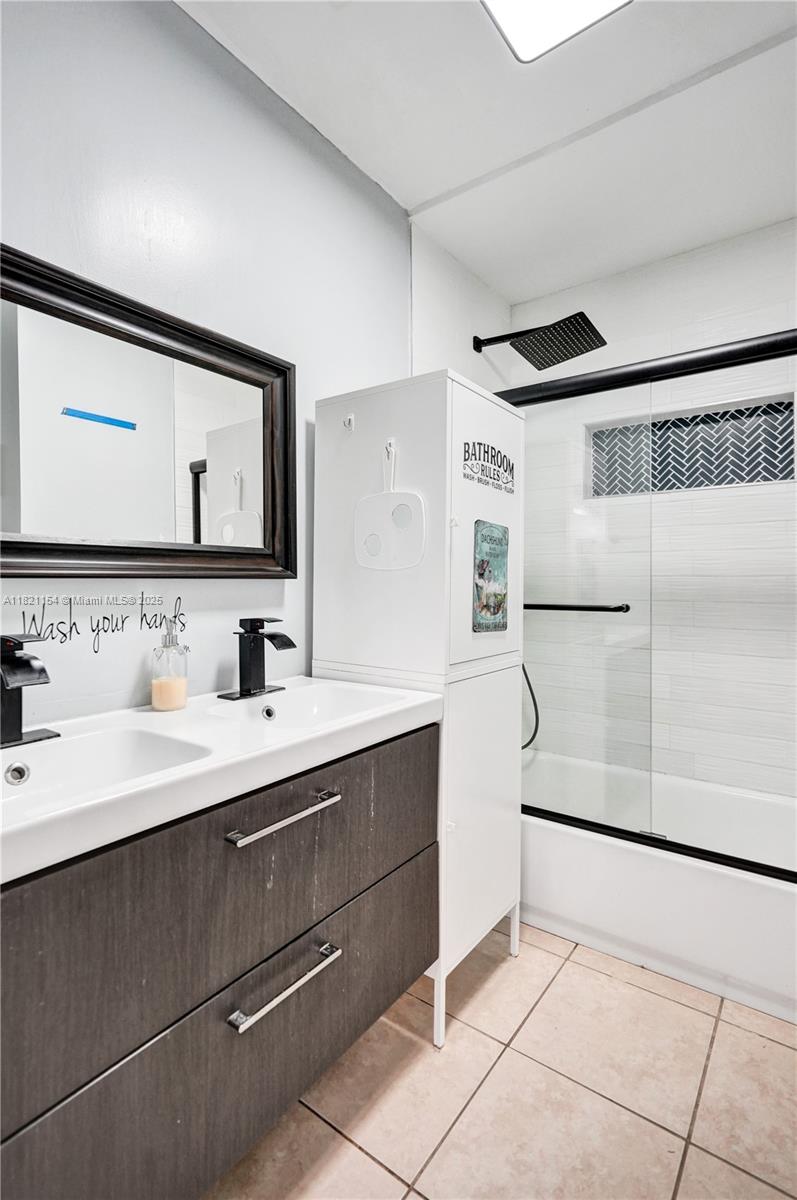 MIRAMAR SEC 5 - Residential