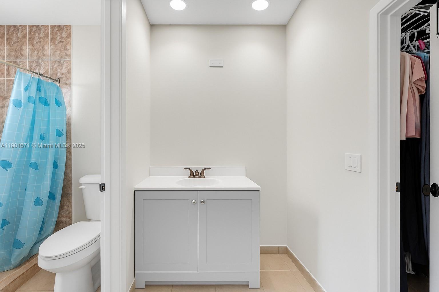 PONCE DE LEON - Residential