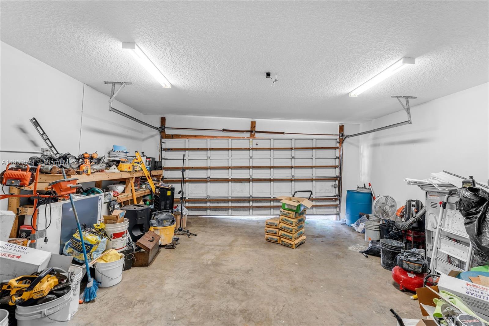 PONCE DE LEON - Residential