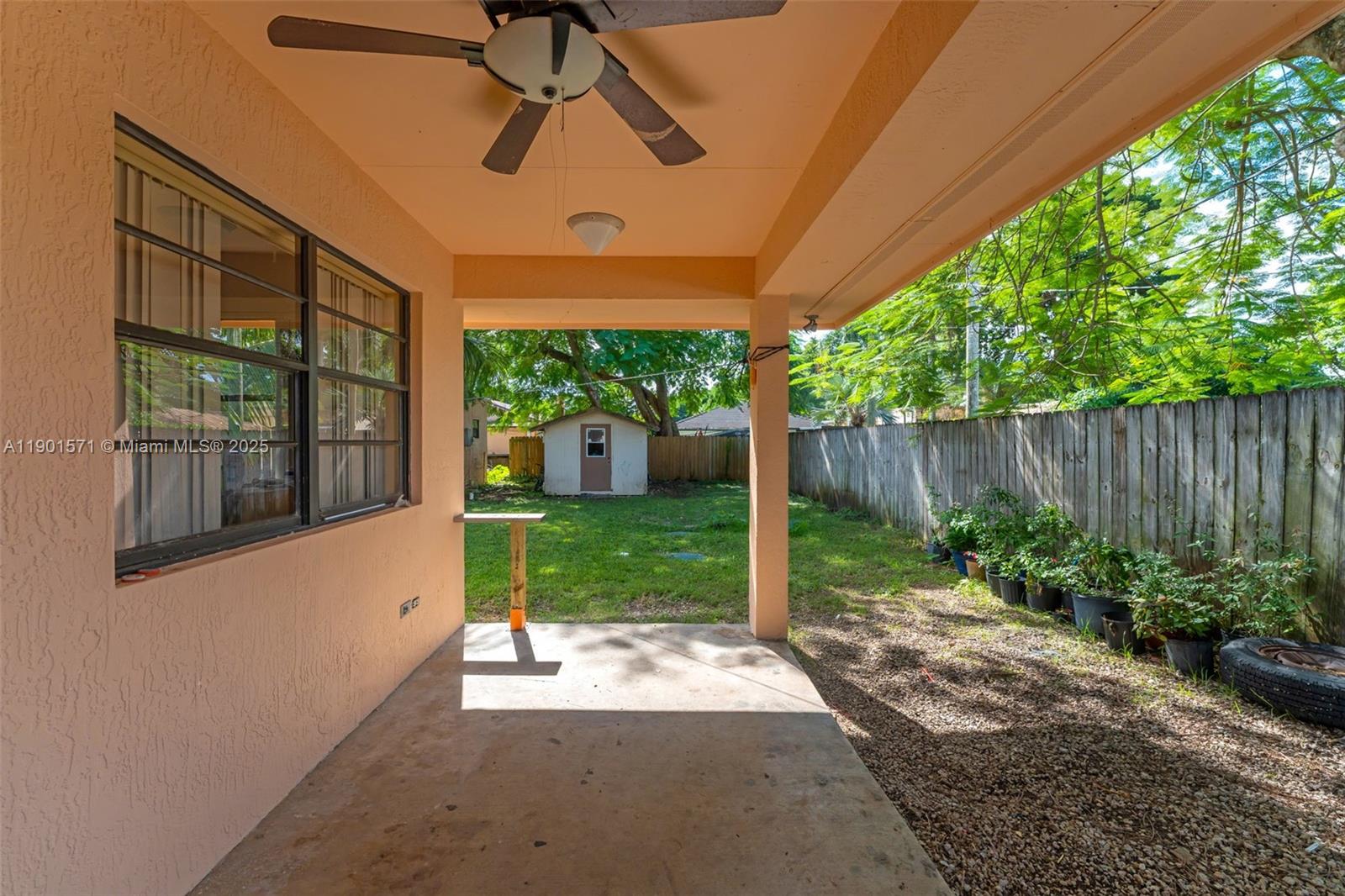 PONCE DE LEON - Residential