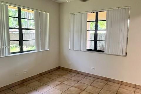 PONCE DE LEON - Residential