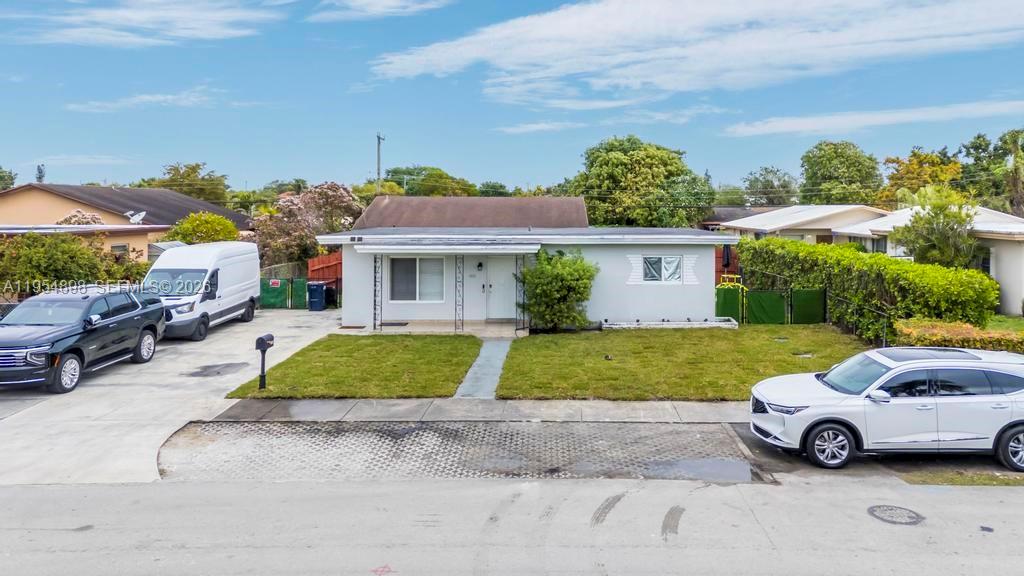 BREEZY ACRES - Residential Income