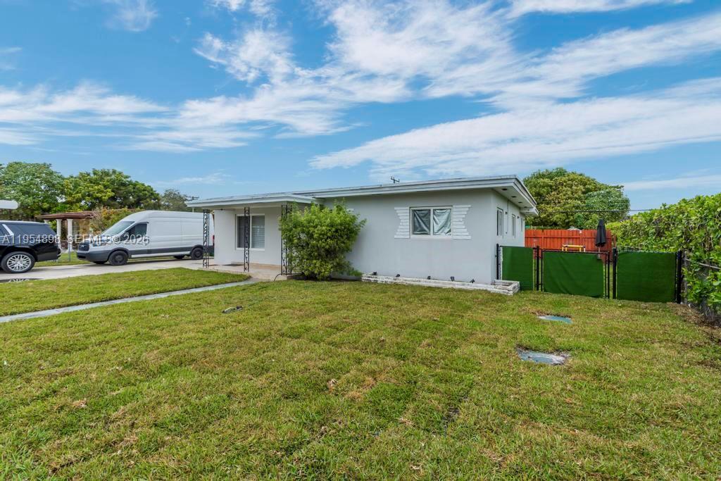 BREEZY ACRES - Residential Income