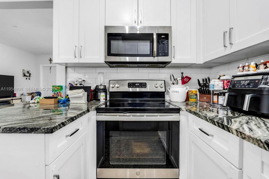 BREEZY ACRES - Residential Income