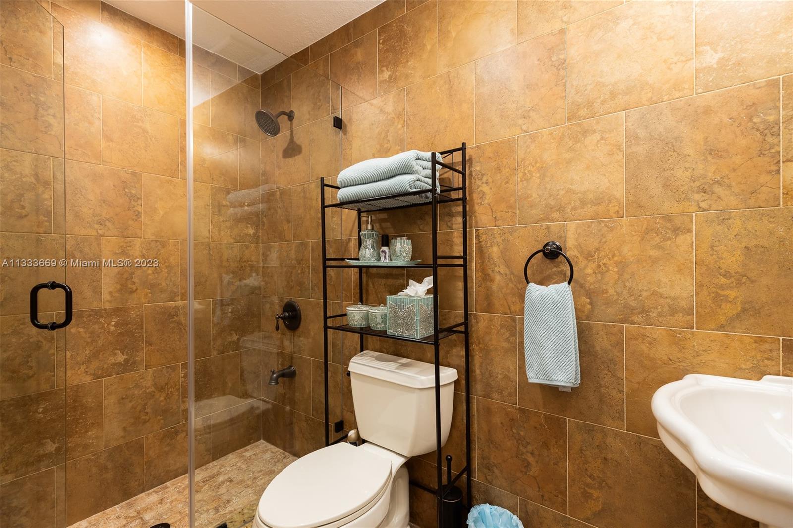 Photo 11 of 46 of 9828 Mariners Ave 9828 townhome