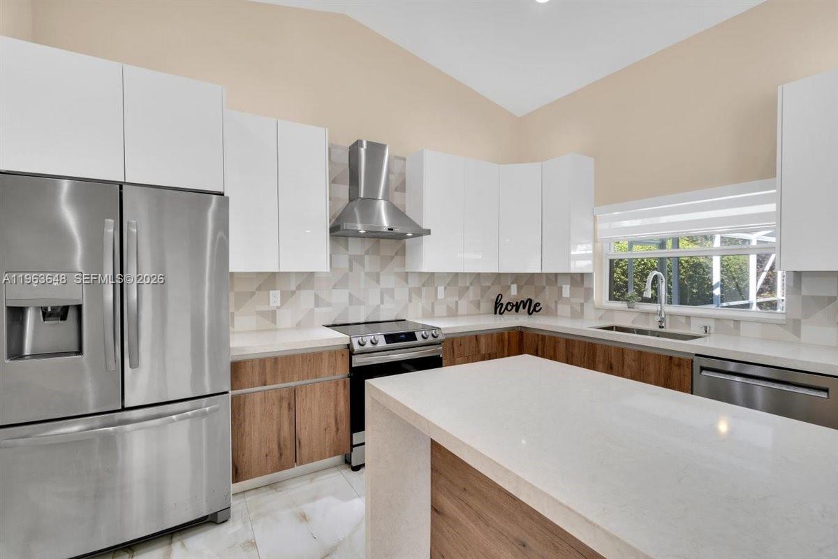 BROOKSIDE - Residential