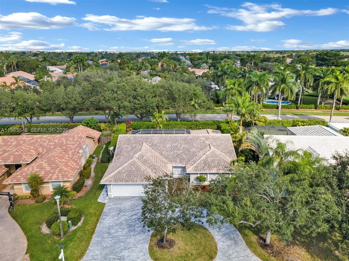 BROOKSIDE - Residential