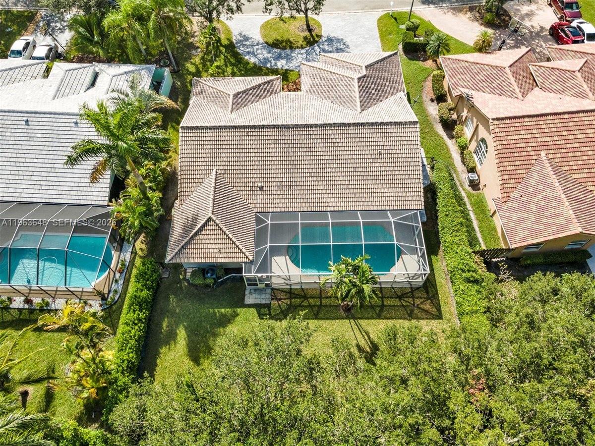 BROOKSIDE - Residential