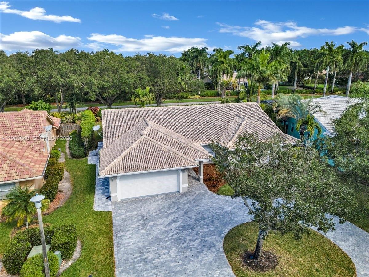 BROOKSIDE - Residential