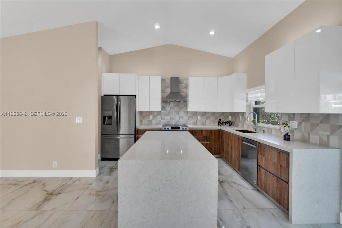 BROOKSIDE - Residential