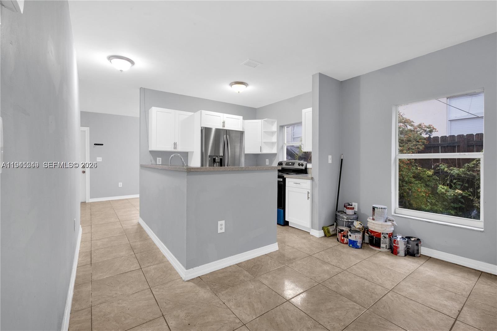 ROSEMONT PARK - Residential Income