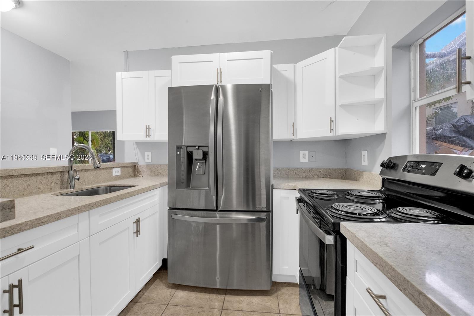 ROSEMONT PARK - Residential Income