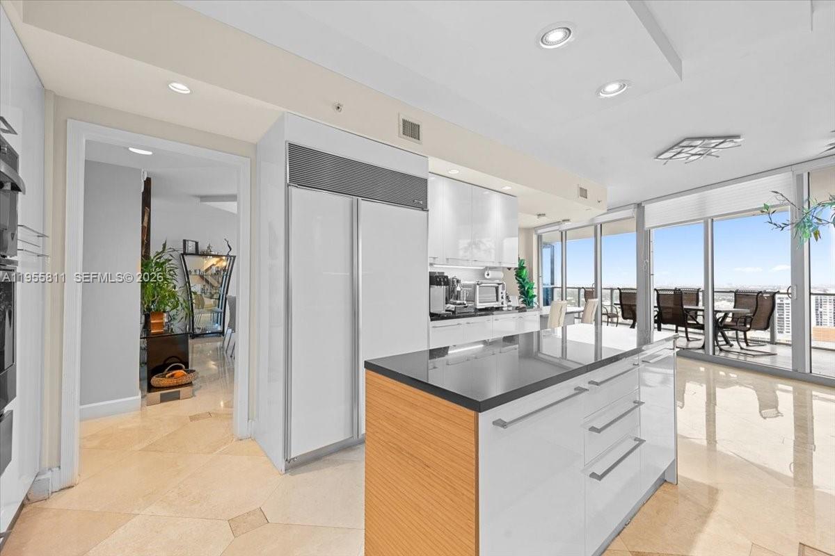 OCEAN PALMS CONDO - Residential