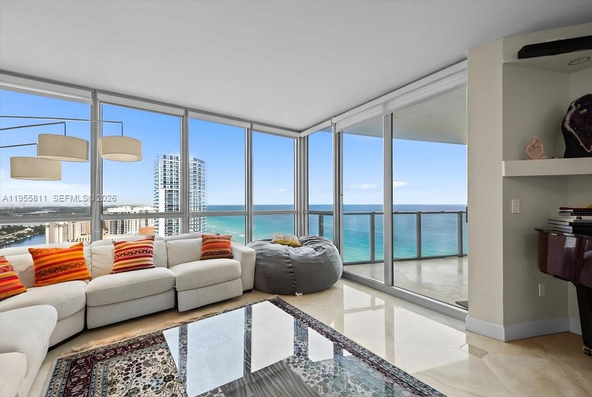 OCEAN PALMS CONDO - Residential