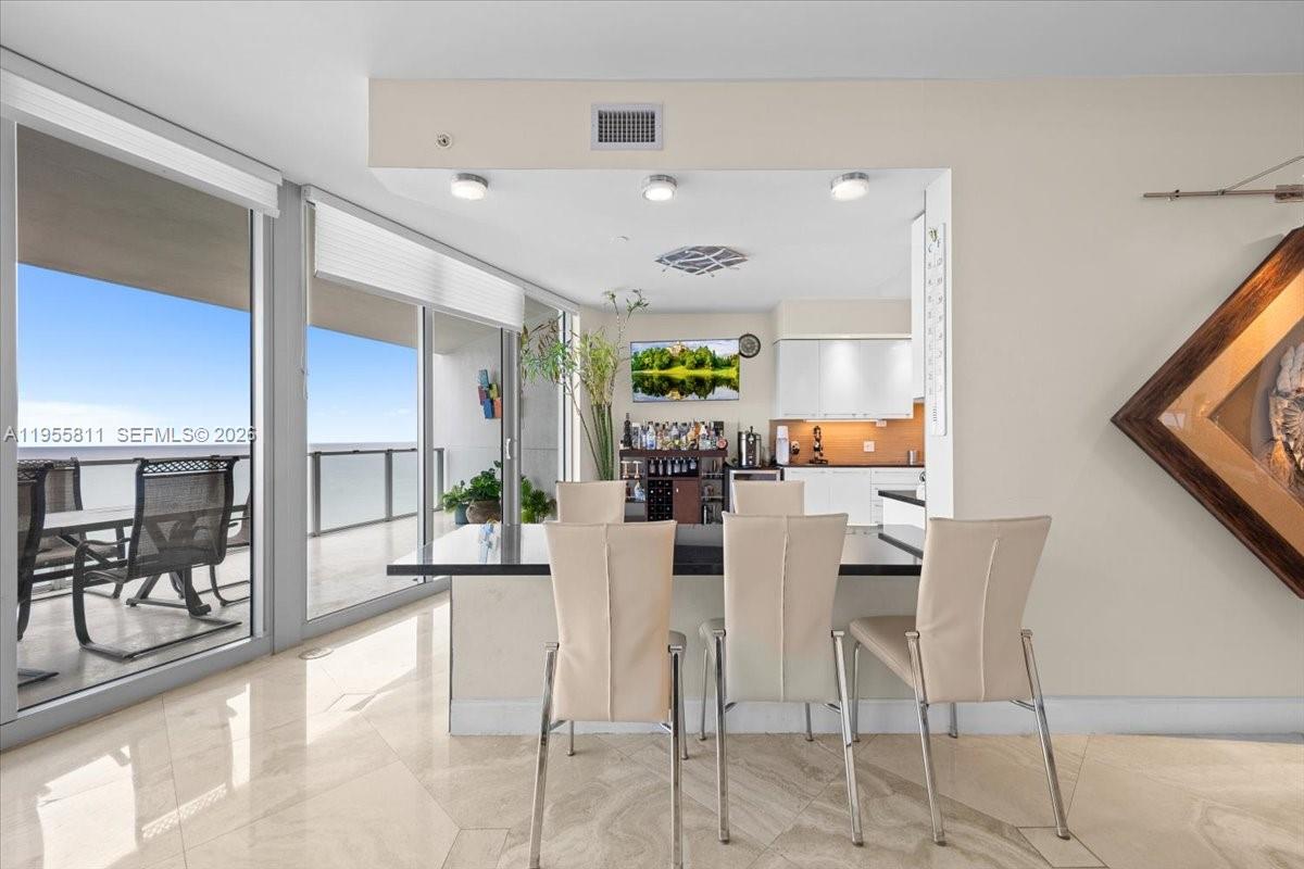 OCEAN PALMS CONDO - Residential