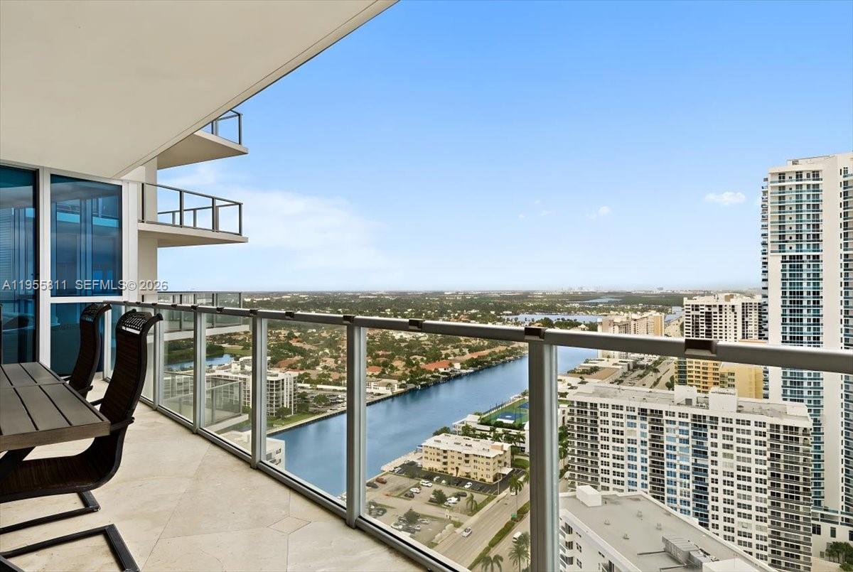 OCEAN PALMS CONDO - Residential