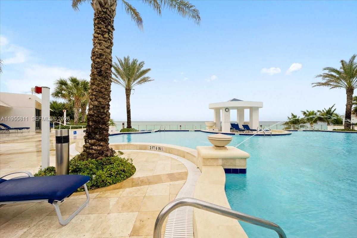 OCEAN PALMS CONDO - Residential