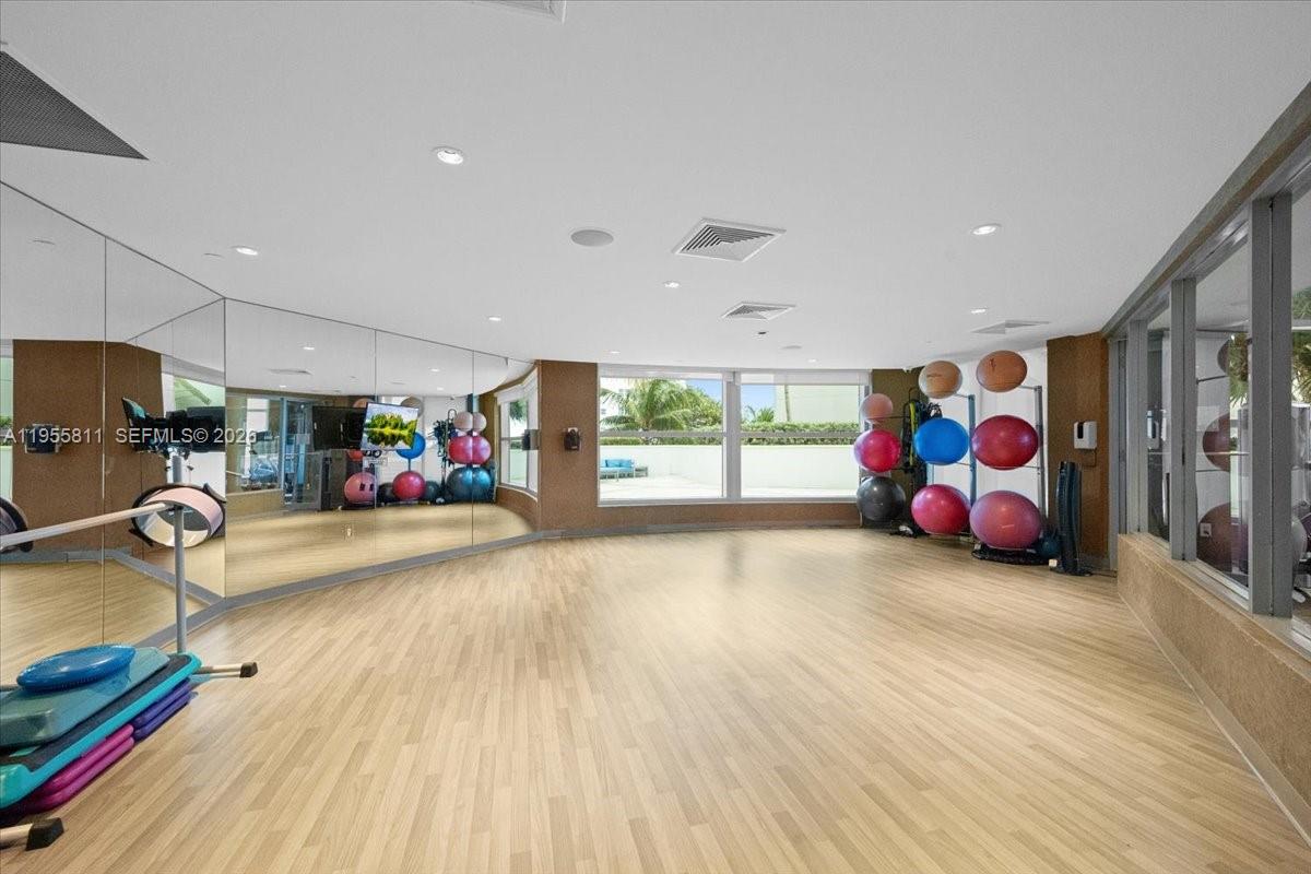 OCEAN PALMS CONDO - Residential