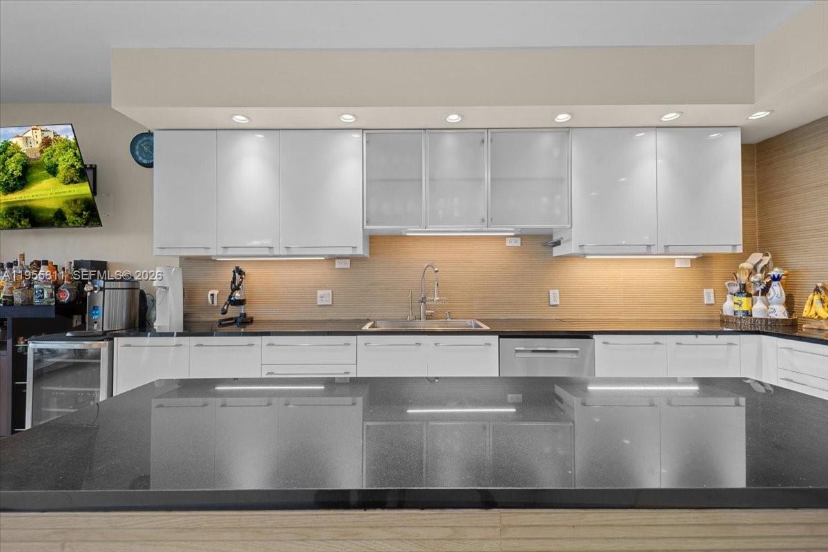 OCEAN PALMS CONDO - Residential