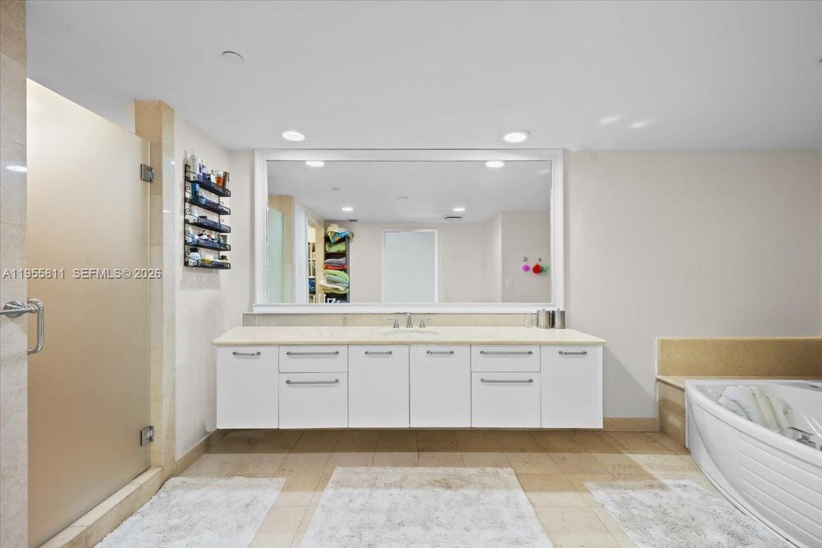 OCEAN PALMS CONDO - Residential