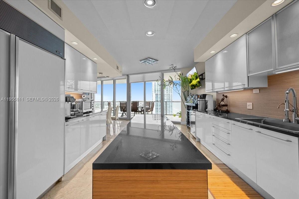 OCEAN PALMS CONDO - Residential