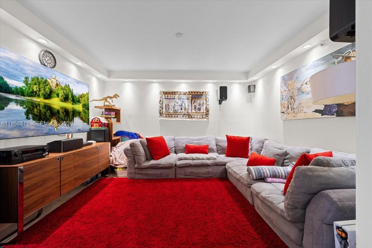 OCEAN PALMS CONDO - Residential