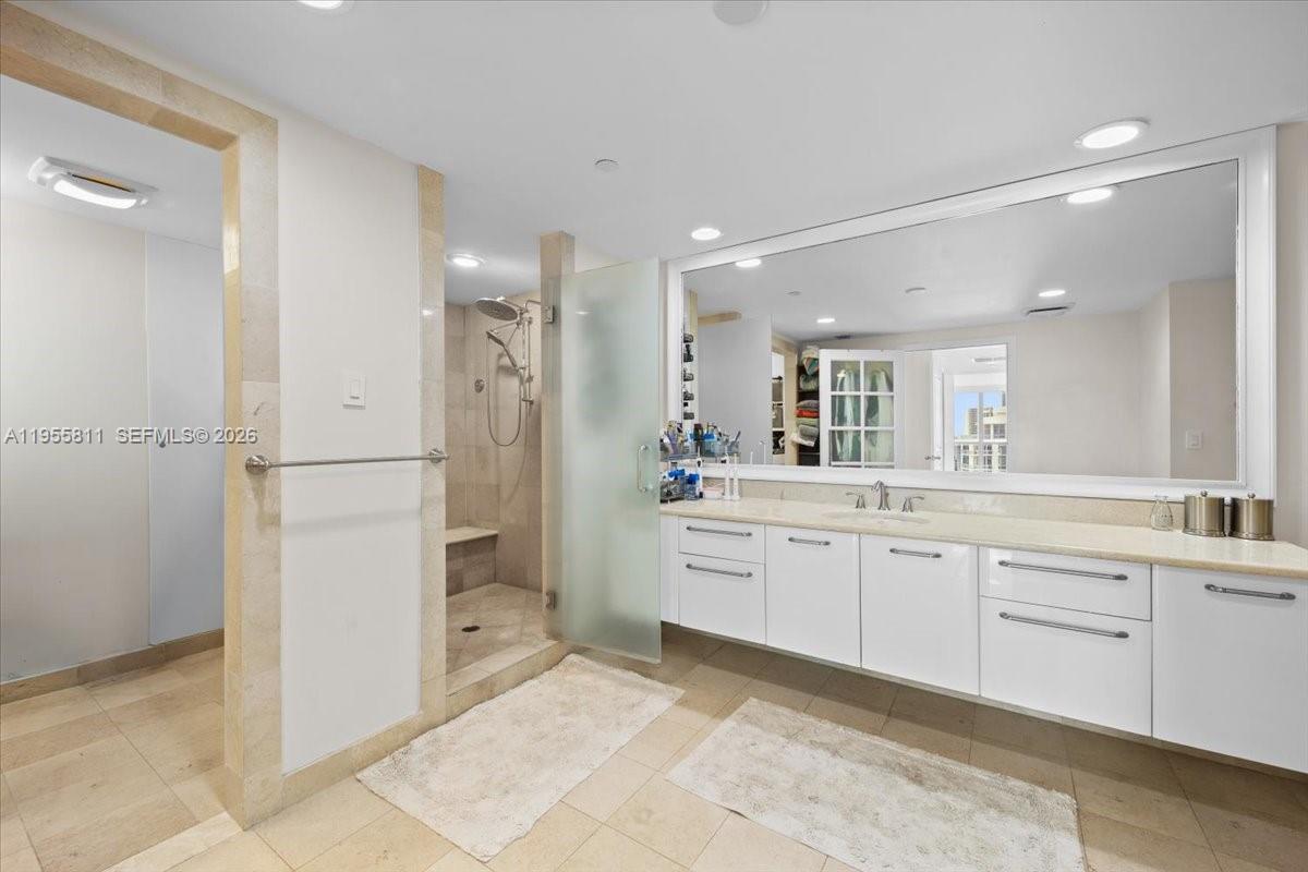 OCEAN PALMS CONDO - Residential