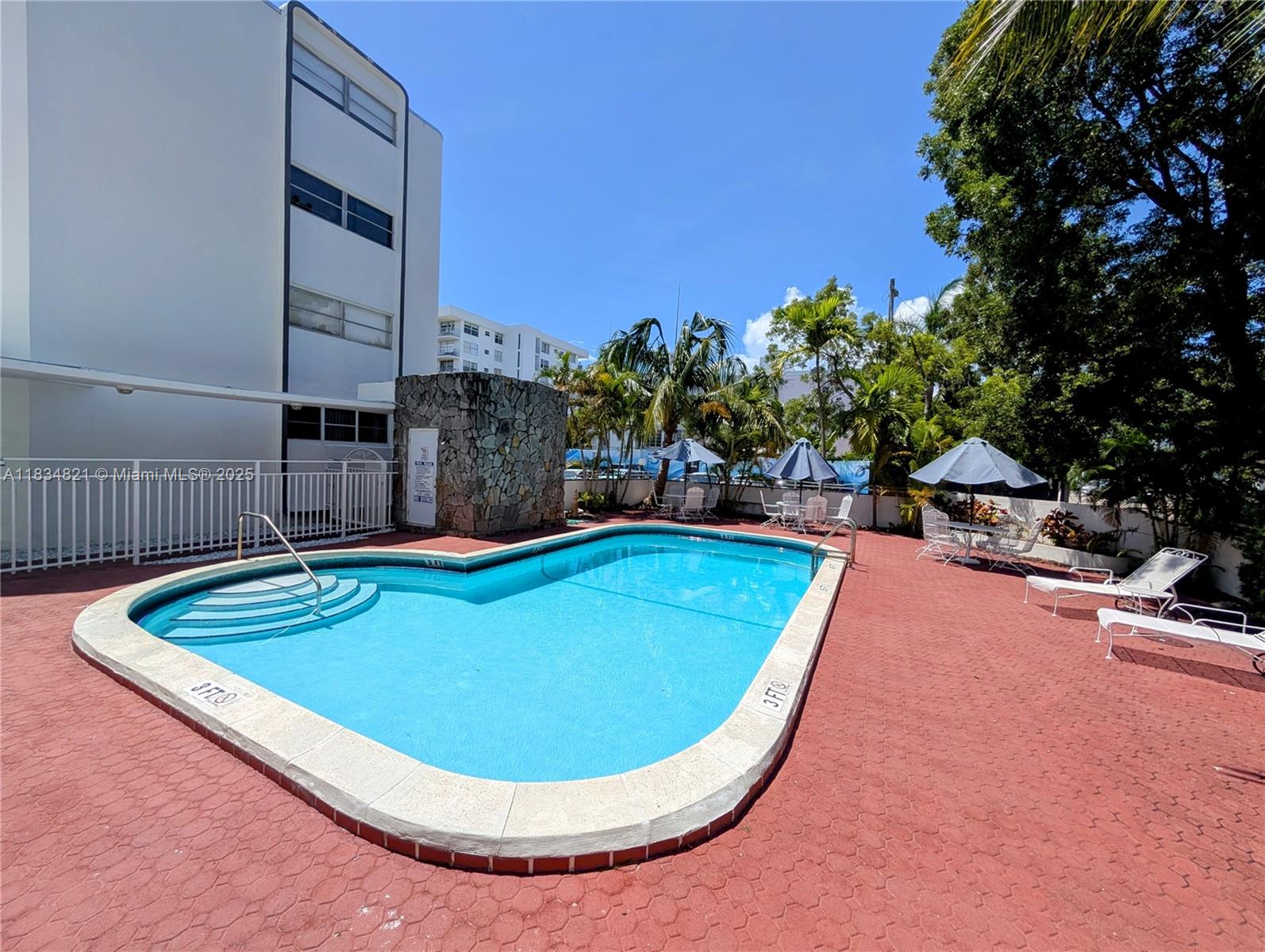 THE ATRIUM CONDO - Residential