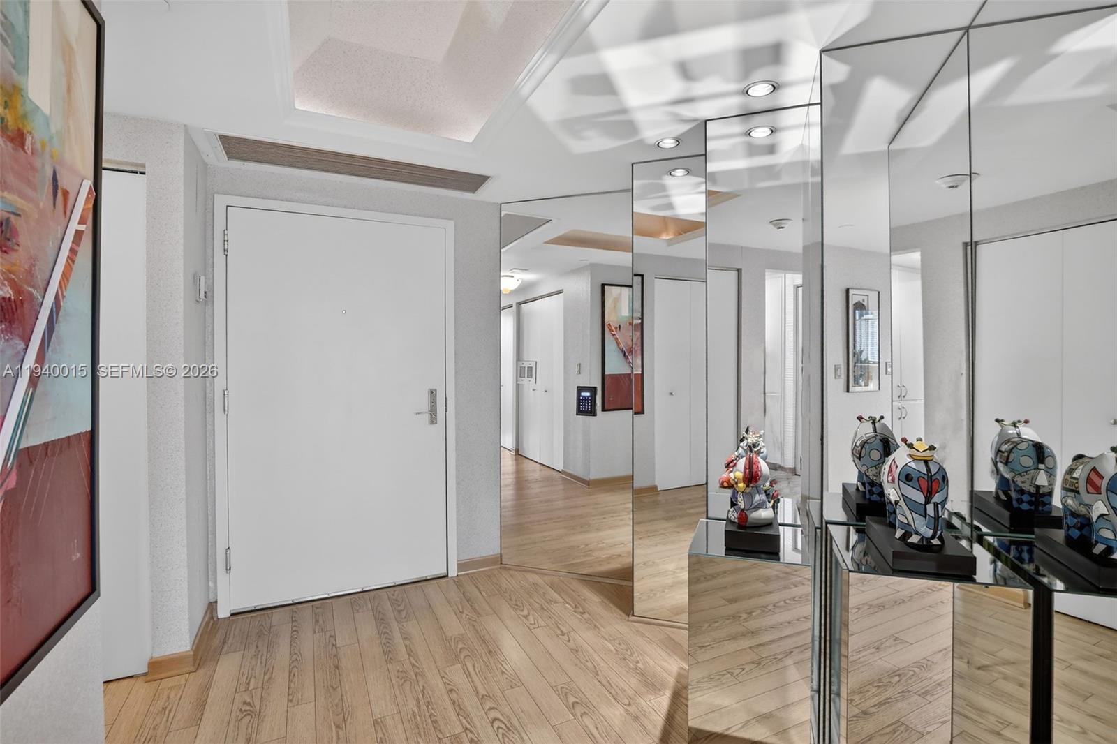 3000 ISL BLVD WILLIAMS IS - Residential