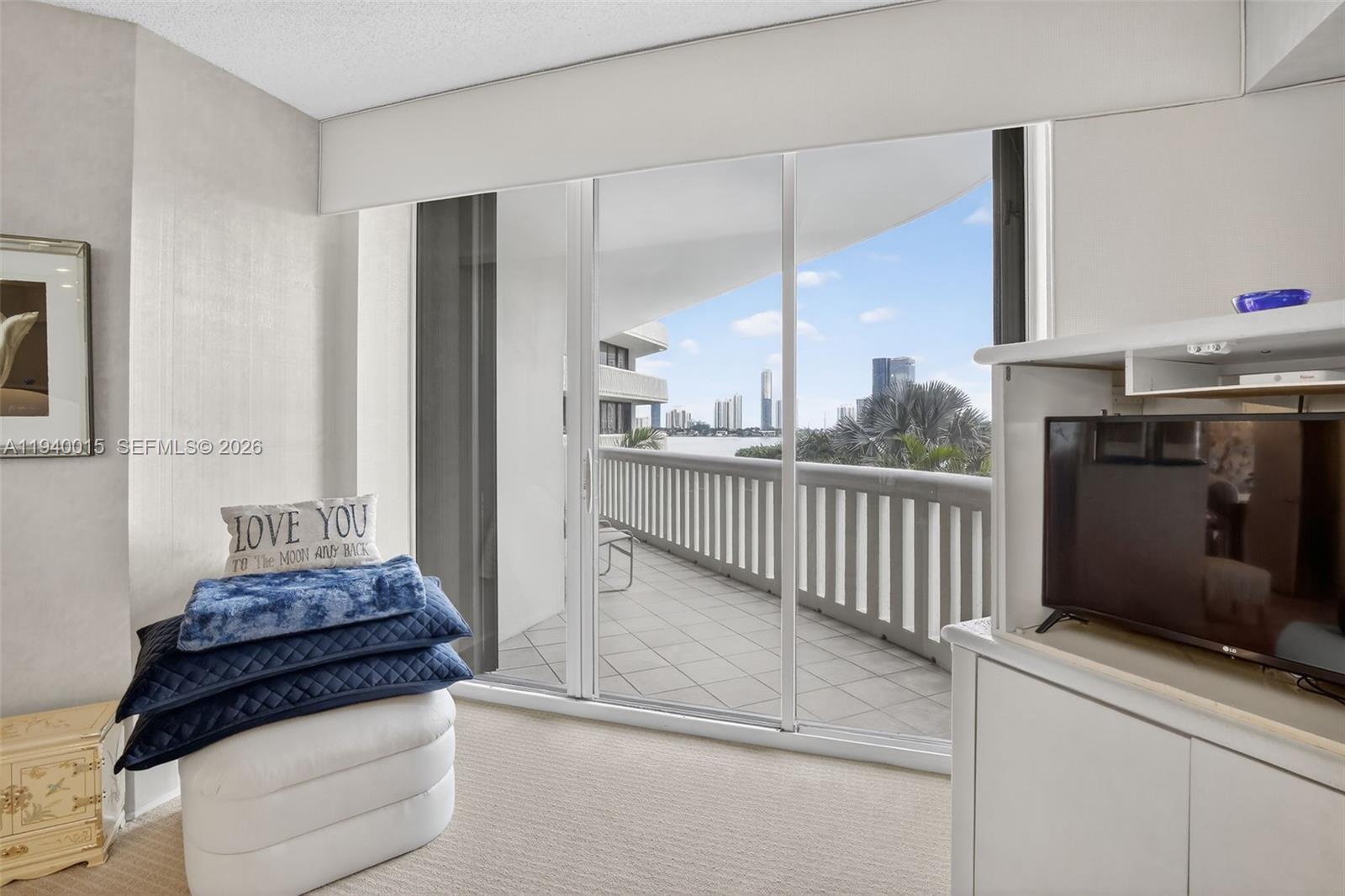 3000 ISL BLVD WILLIAMS IS - Residential