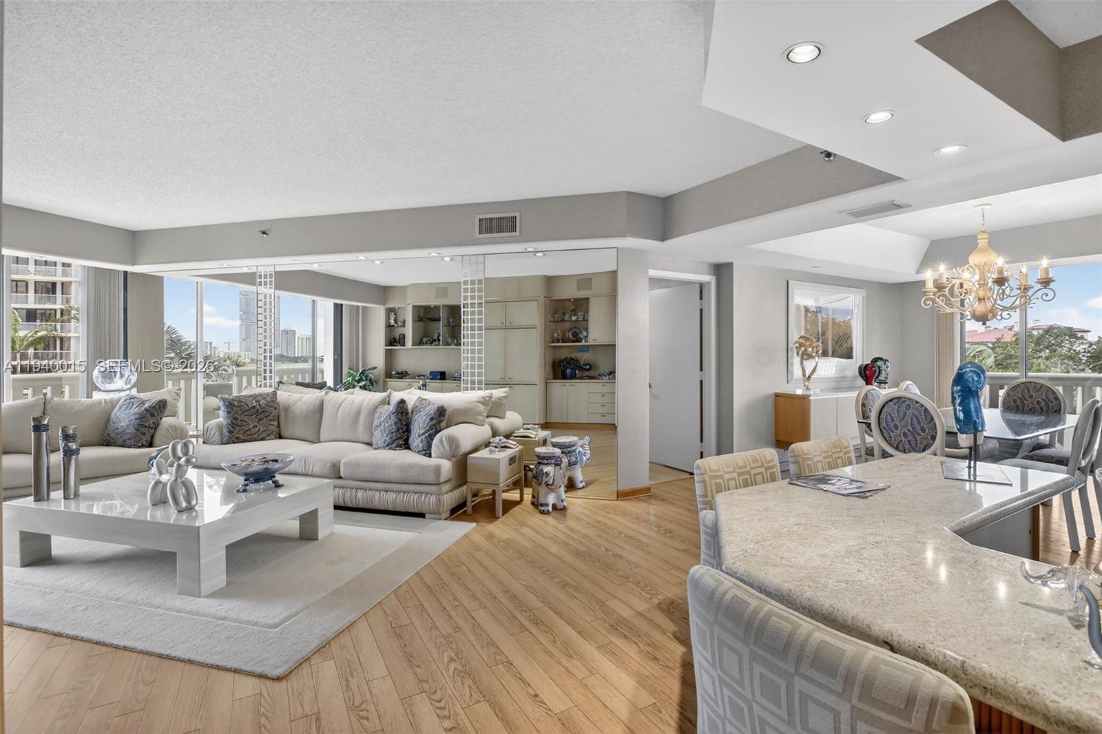 3000 ISL BLVD WILLIAMS IS - Residential