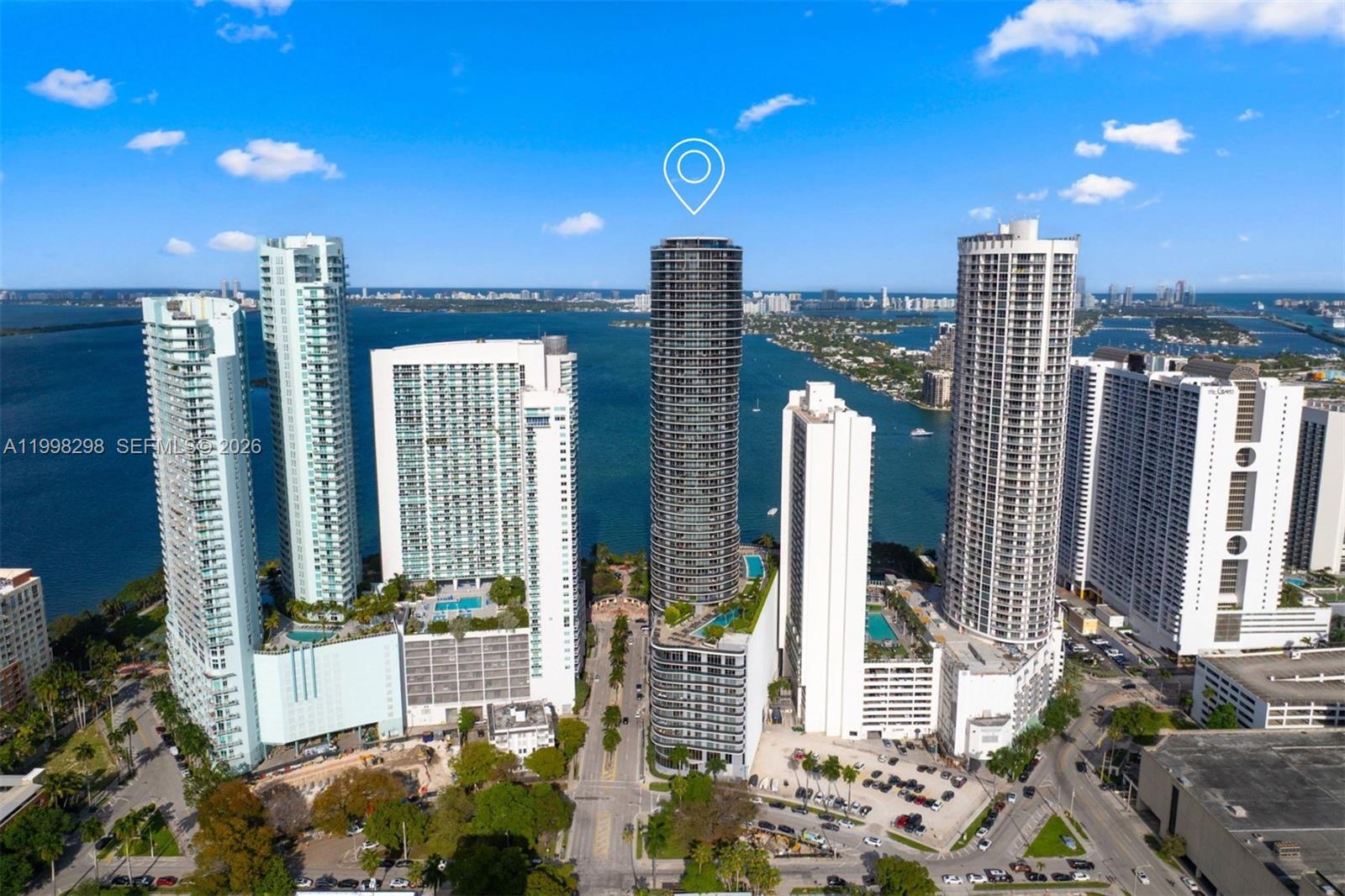 ARIA ON THE BAY CONDO - Residential