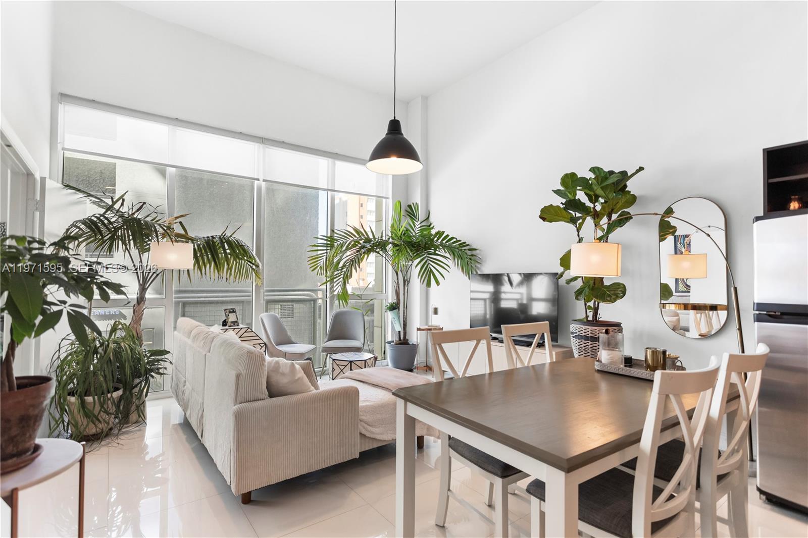 244 Biscayne blvd 252