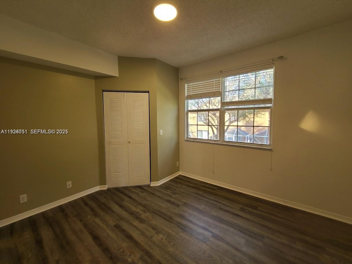 SECTORS 3 & 4 BOUNDARY PL - Residential Lease