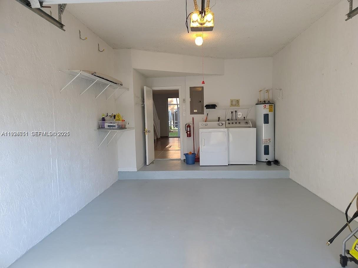 SECTORS 3 & 4 BOUNDARY PL - Residential Lease